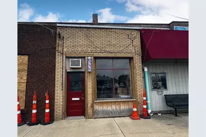 118 W Howard Street, Pontiac, IL 61764 - Photo 1