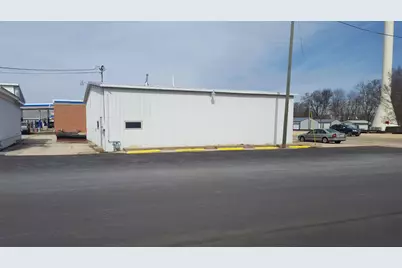 120 N 4th Street, Kirkland, IL 60146 - Photo 3