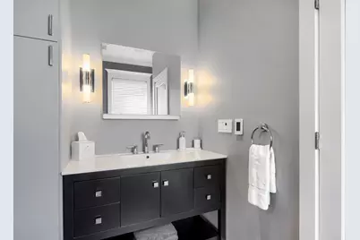942 W Belle Plaine Avenue #3E, Chicago, IL 60613 - Photo 21
