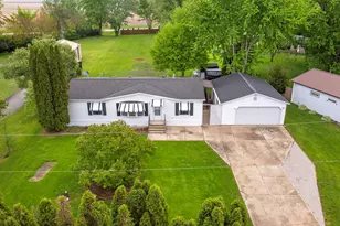 2910 E 11th Rd, Ottawa, IL 61350 - Photo 27