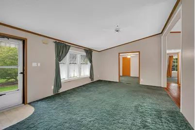 2910 E 11th Road, Ottawa, IL 61350 - Photo 7