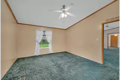 2910 E 11th Road, Ottawa, IL 61350 - Photo 17