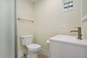 8848 S Wabash Ave, Chicago, IL 60619 - Photo 9