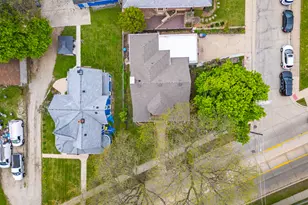 821 Larkin Ave, Elgin, IL 60123 - Photo 39