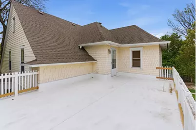 821 Larkin Avenue, Elgin, IL 60123 - Photo 37
