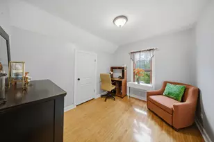 821 Larkin Ave, Elgin, IL 60123 - Photo 19