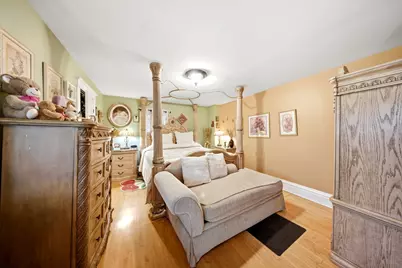 821 Larkin Avenue, Elgin, IL 60123 - Photo 15