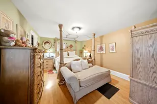 821 Larkin Ave, Elgin, IL 60123 - Photo 15
