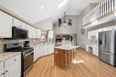 17345 Deer Creek Drive, Orland Park, IL 60467 - Photo 3