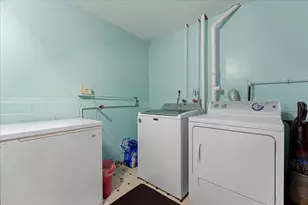 209 N Jefferson St, Mahomet, IL 61853 - Photo 25