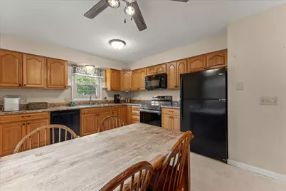 209 N Jefferson Street, Mahomet, IL 61853 - Photo 9