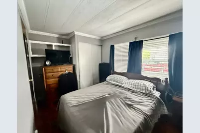 2705 St Vincents Avenue #44, Lasalle, IL 61301 - Photo 7