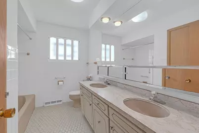 9700 S Kolmar Avenue, Oak Lawn, IL 60453 - Photo 19