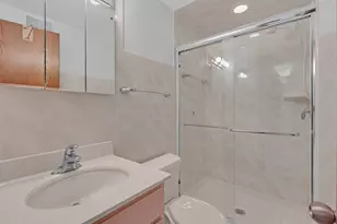9700 S Kolmar Ave, Oak Lawn, IL 60453 - Photo 23