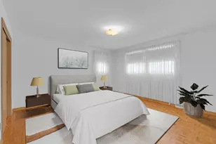 9700 S Kolmar Ave, Oak Lawn, IL 60453 - Photo 13