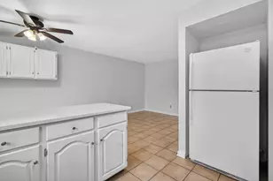 107 Chicory Ct, Rolling Meadows, IL 60008 - Photo 11