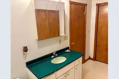 326 W Hight Street, Macon, IL 62544 - Photo 27