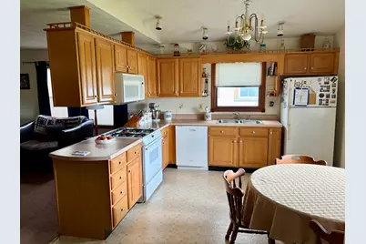 326 W Hight Street, Macon, IL 62544 - Photo 5