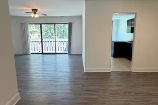 4900 Kimball Hill Dr, Rolling Meadows, IL 60008 - Photo 3