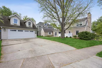 233 S Prospect Avenue, Clarendon Hills, IL 60514 - Photo 27