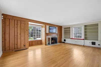 233 S Prospect Avenue, Clarendon Hills, IL 60514 - Photo 3
