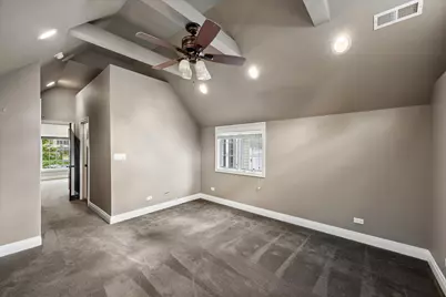 233 S Prospect Avenue, Clarendon Hills, IL 60514 - Photo 15