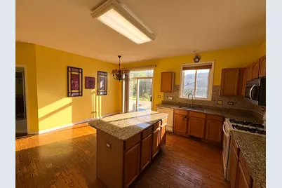 39302 N Queensbury Lane, Beach Park, IL 60083 - Photo 9