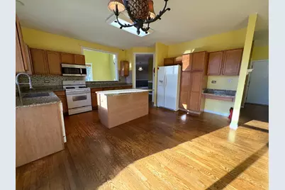 39302 N Queensbury Lane, Beach Park, IL 60083 - Photo 11