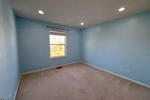 39302 N Queensbury Ln, Beach Park, IL 60083 - Photo 19