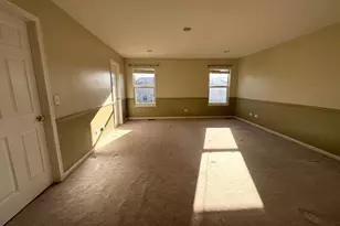 39302 N Queensbury Ln, Beach Park, IL 60083 - Photo 15