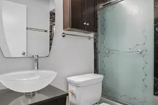 916 Casey Ct, Schaumburg, IL 60173 - Photo 7