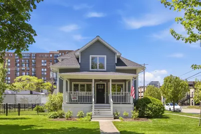 116 N Pine Avenue, Arlington Heights, IL 60004 - Photo 1