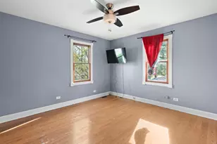 27W150 James Ave, West Chicago, IL 60185 - Photo 25