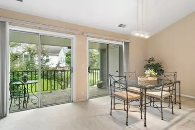1007 Butternut Lane #D, Mount Prospect, IL 60056 - Photo 5