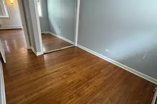 323 N Princeton Ave, Villa Park, IL 60181 - Photo 5