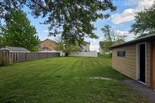 3950 171st Pl, Country Club Hills, IL 60478 - Photo 27