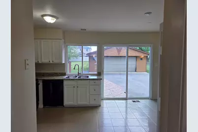 3950 171st Place, Country Club Hills, IL 60478 - Photo 5