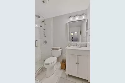 1555 N Sandburg Terrace #310K, Chicago, IL 60610 - Photo 13