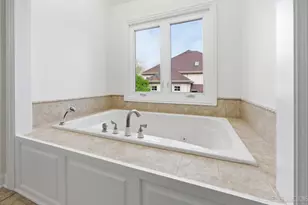 6027 Rosinweed Ln, Naperville, IL 60564 - Photo 11