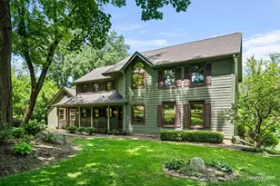 39W860 Reindeer Trail, Saint Charles, IL 60175 - Photo 3
