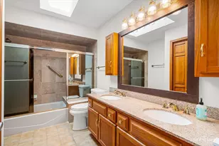 39W860 Reindeer Trail, Saint Charles, IL 60175 - Photo 17