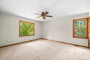 39W860 Reindeer Trail, Saint Charles, IL 60175 - Photo 15
