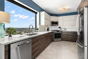 3200 N Lake Shore Dr, Chicago, IL 60657 - Photo 17
