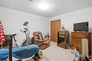 1160 32nd St, Moline, IL 61265 - Photo 21