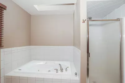 52 W Glenlake Avenue, Roselle, IL 60172 - Photo 29