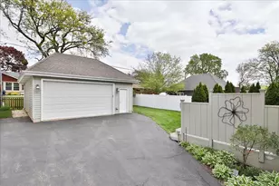 52 W Glenlake Ave, Roselle, IL 60172 - Photo 43