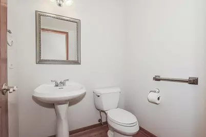 52 W Glenlake Avenue, Roselle, IL 60172 - Photo 23