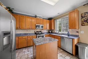 7299 Dada Dr, Gurnee, IL 60031 - Photo 7