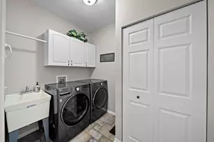 7299 Dada Dr, Gurnee, IL 60031 - Photo 23