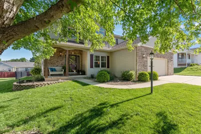 704 Hawk Drive, Mahomet, IL 61853 - Photo 3
